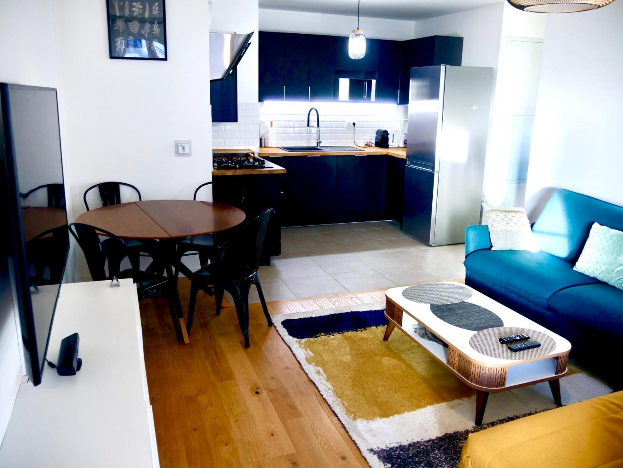 Horizon Apartment เลอเปลซีส์-โรแบงซง ภายนอก รูปภาพ